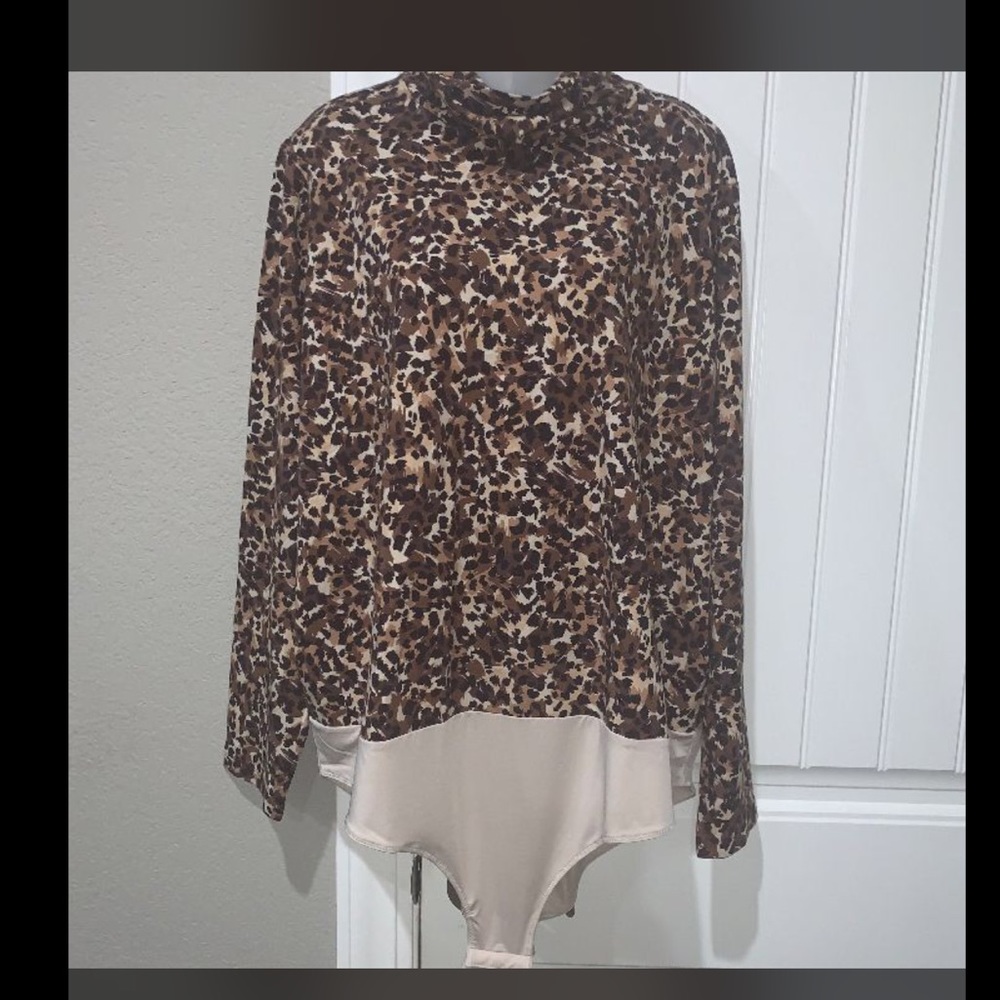Isaac Mizrahi Plus Animal Print Bodysuit NWOT